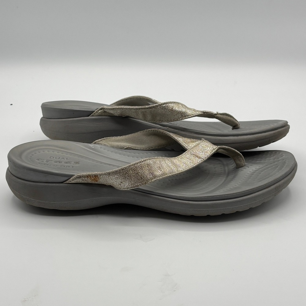 Crocs Monterey Shimmer Wedge Flip Flops Women's 8 Gray Silver Metallic Comfort